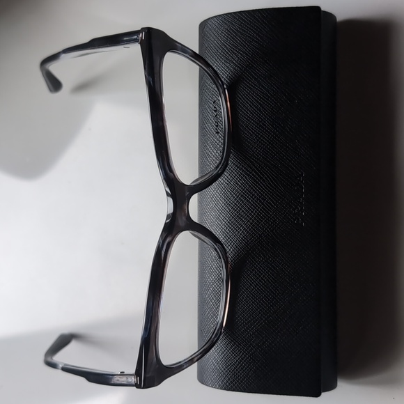 Prada Women's Black Glasses - Picture 4 of 9